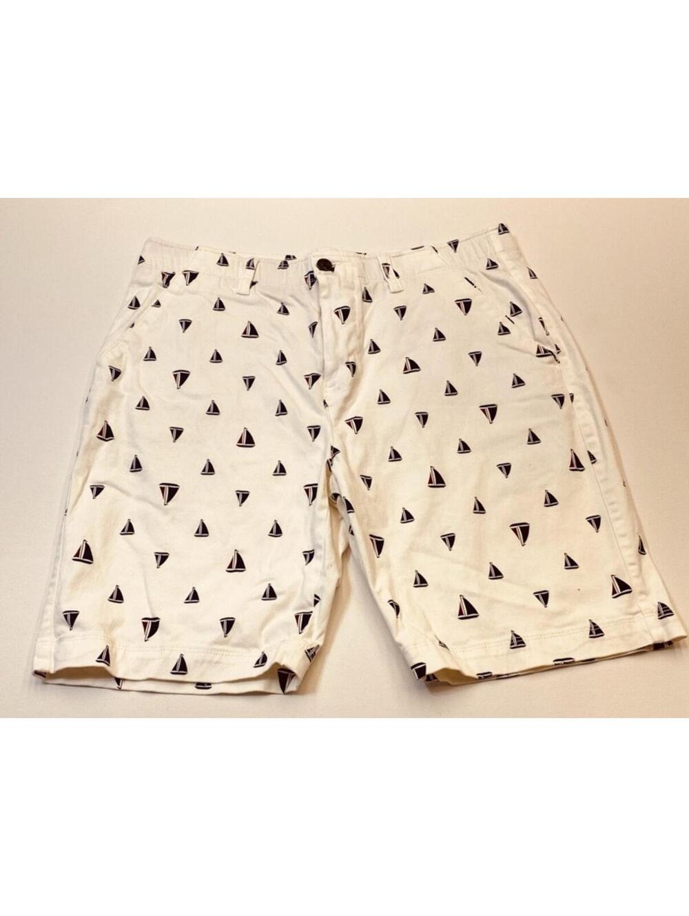 Plugg Flex Men's White Sailboat Print Shorts Size 34